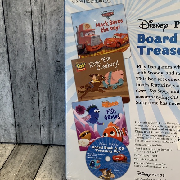 Disney 3 Board Books & CD Treasury Box - Picture 4 of 4
